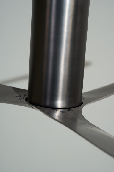 SOLIS 52 Hugger_GM LWG