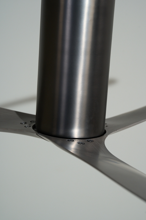 SOLIS 52 Hugger_GM LWG